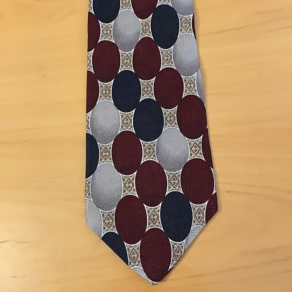 BRISTOL BAY 100%SILK TIE WINE/BLACK/CREME